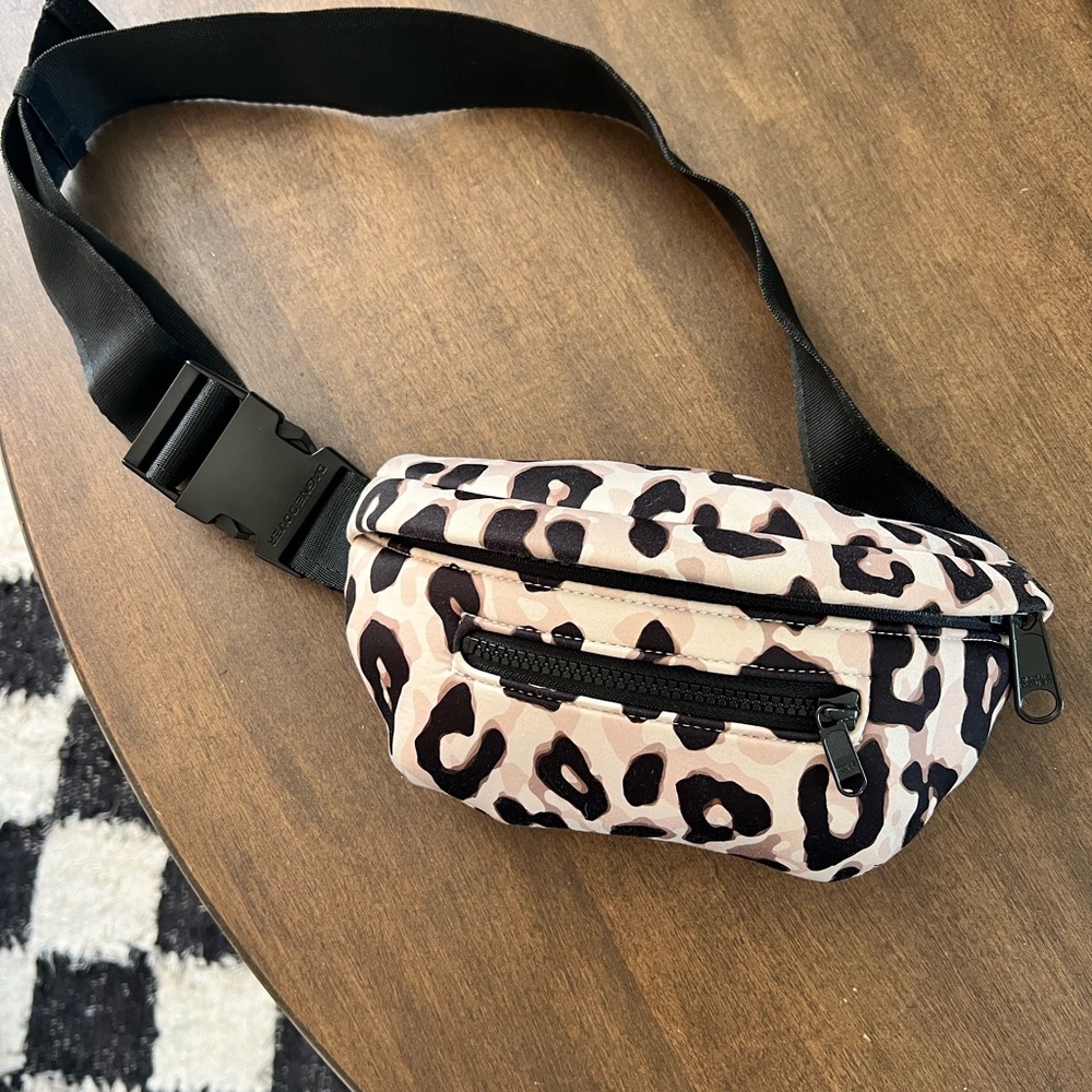 Dagne Dover Ace Belt Bag Neoprene